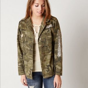 SOLDGimmicks By BKE Sz Small Camo/Sequin Jacket